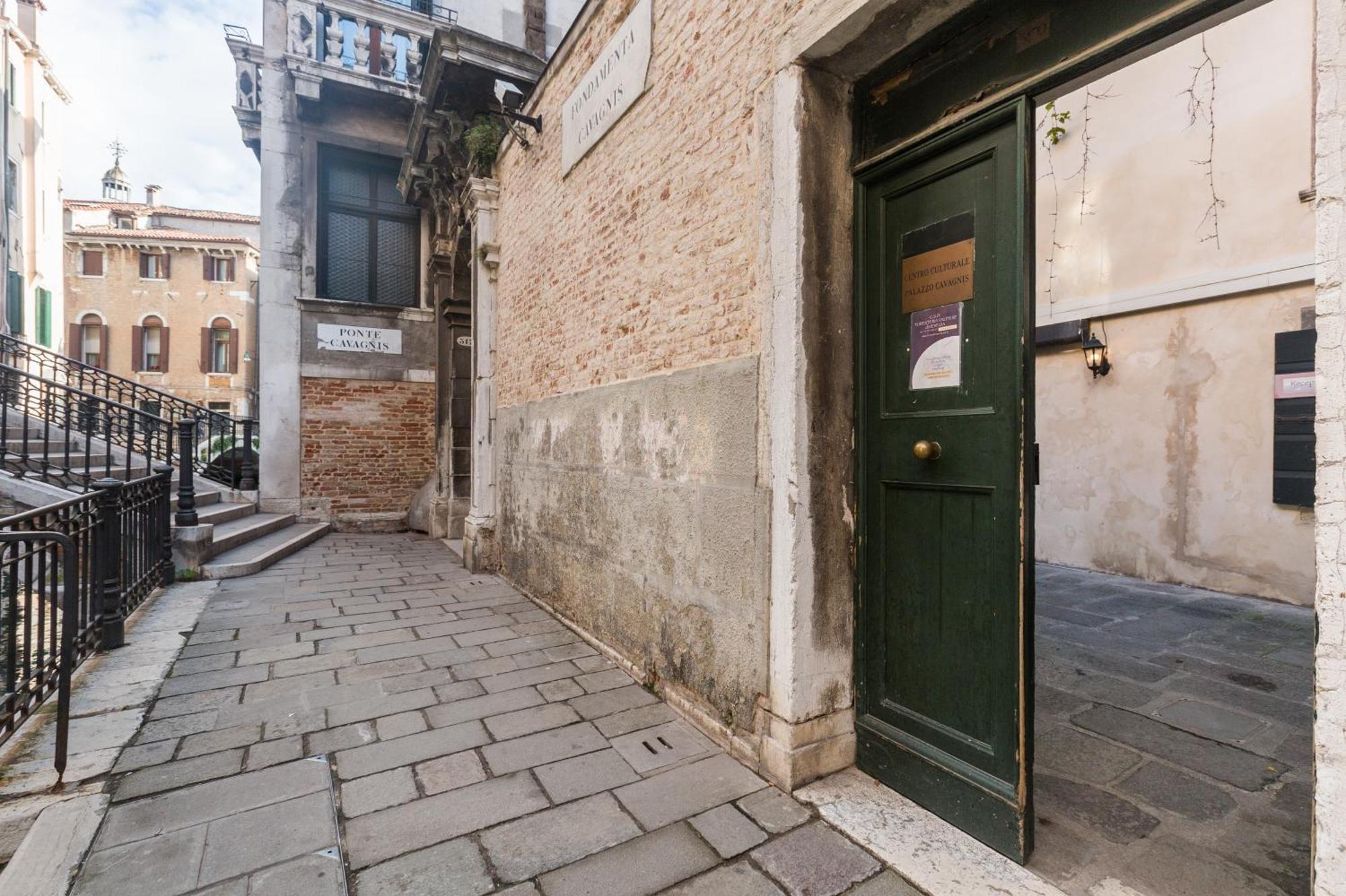 Foresteria Valdese Venezia Eksteriør billede