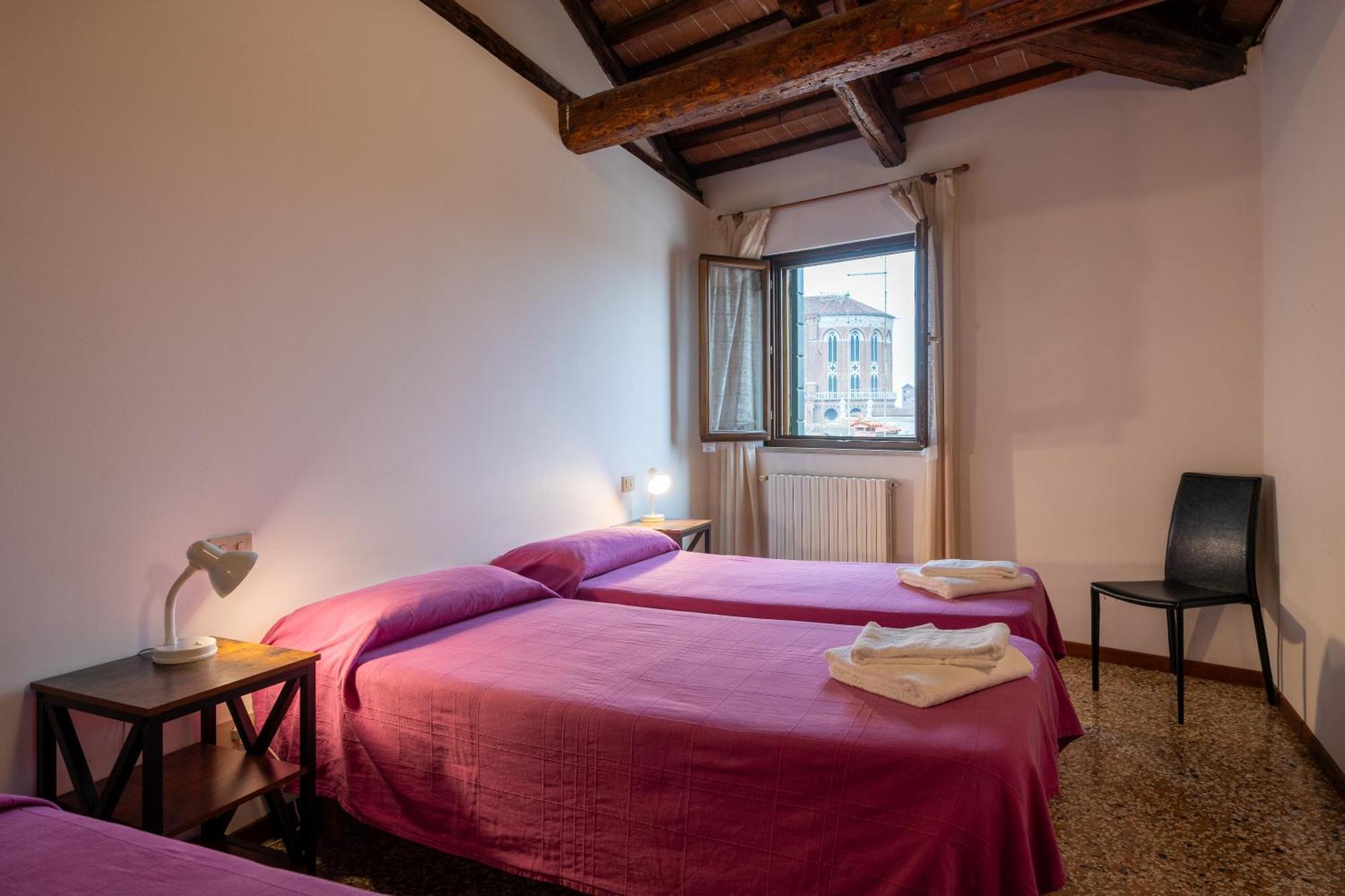Foresteria Valdese Venezia Eksteriør billede